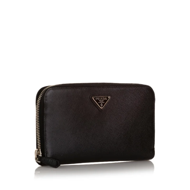 Prada bags with a front - flap pocket for quick access to essentialsPrada bags with a front - flap pocket for quick access to essentialsPrada Saffiano Lux Continental Wallet 36833