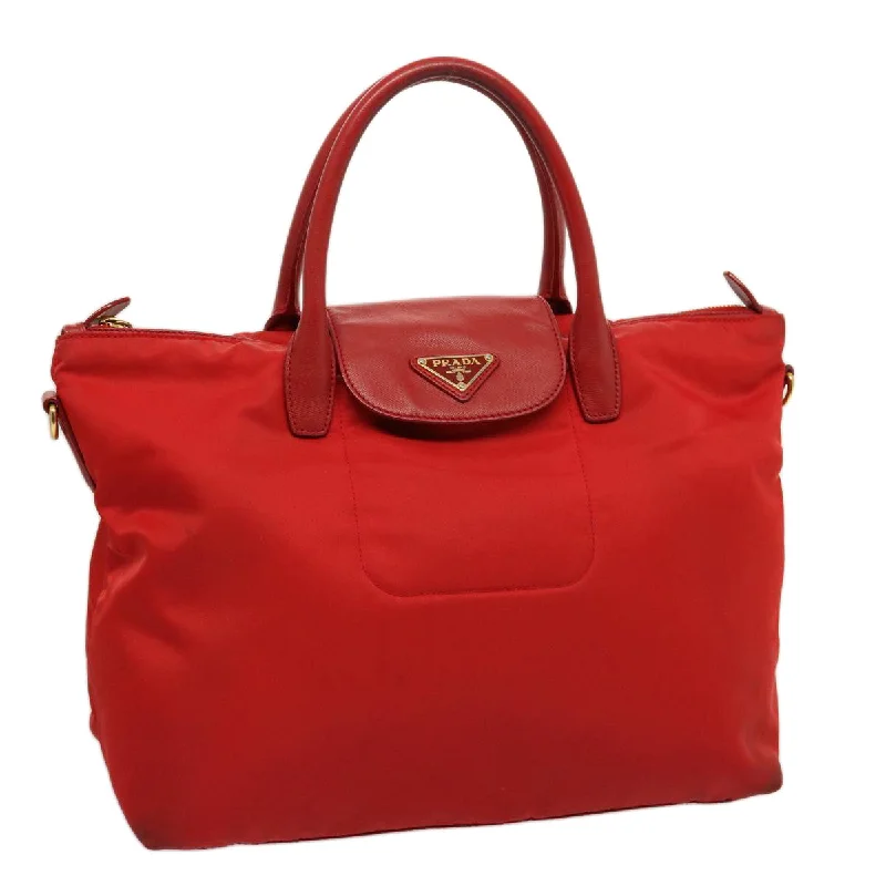 Prada Cleo bags with a curved shape and a chain - link shoulder strapPrada Cleo bags with a curved shape and a chain - link shoulder strapPRADA Tote Bag Nylon Red Auth 75649