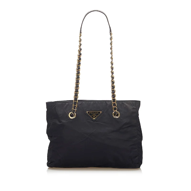 Ladies Prada Galleria bags with a detachable shoulder strapLadies Prada Galleria bags with a detachable shoulder strapPrada Tessuto Chain Tote Bag (SHG-18302)