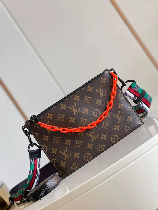 Ladies Gucci shoulder bags with a tassel decorationBoldCollect - LOUIS VUITTON BAGS - 2330