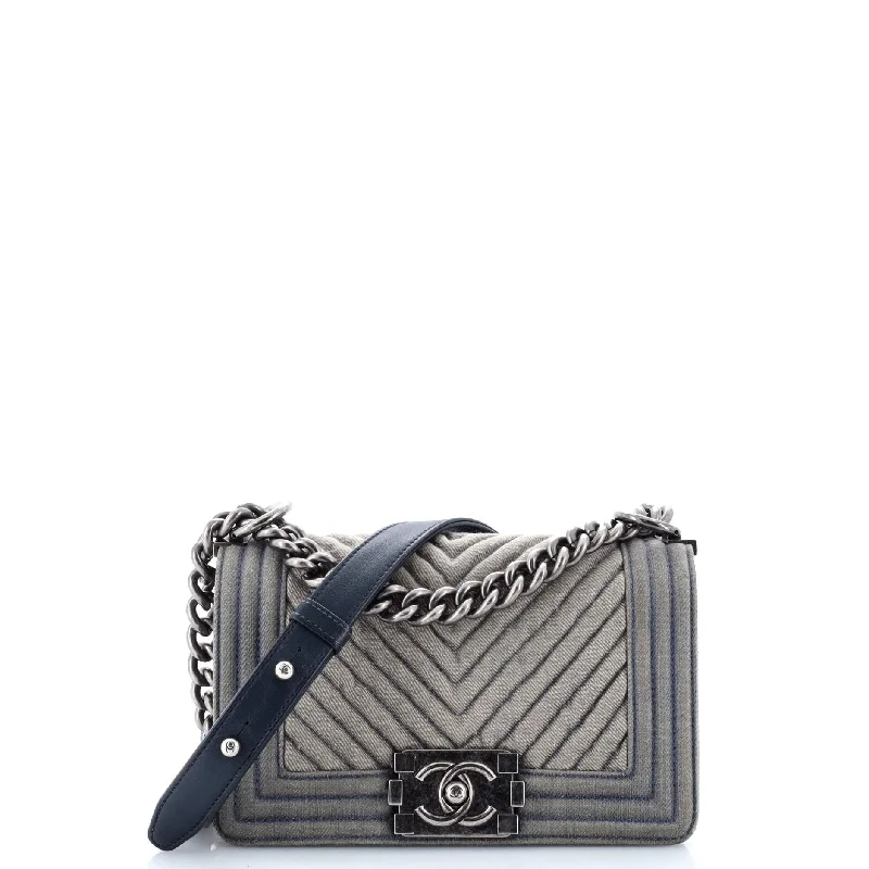 Chanel Handbag with Adjustable Strap for ComfortBoy Flap Bag Chevron Denim Small