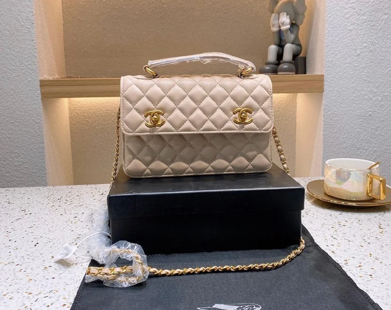 Chanel bags for a polished and professional appearanceChanel bags for a polished and professional appearanceChanel leather handbag