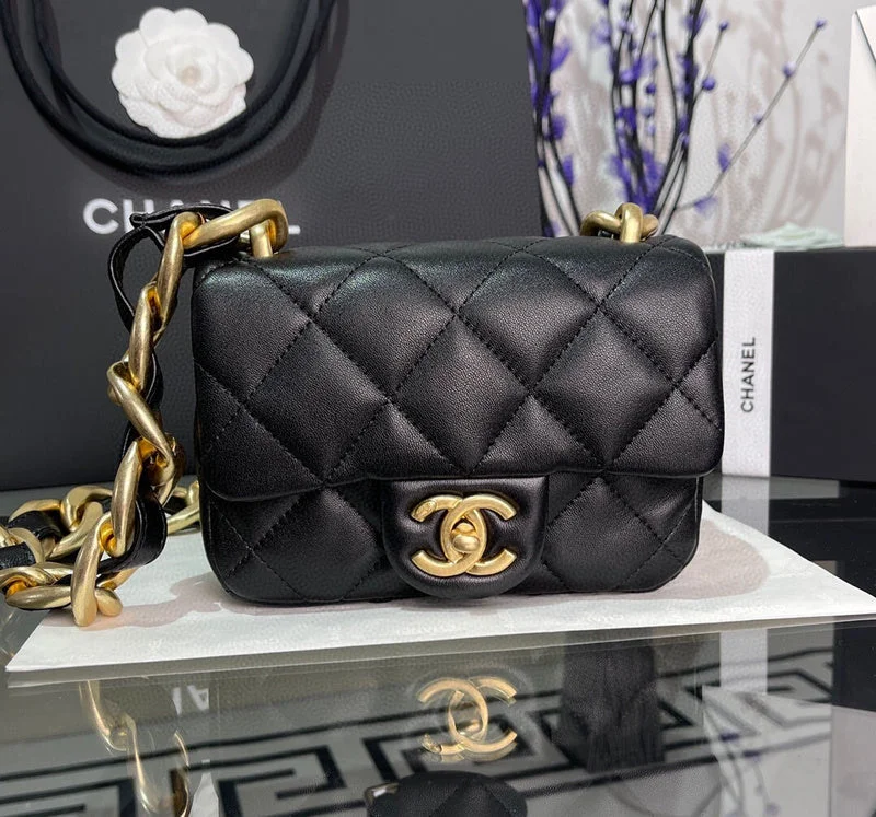 Chanel bags with the perfect balance of luxury and functionalityChanel bags with the perfect balance of luxury and functionalityChanel Bags