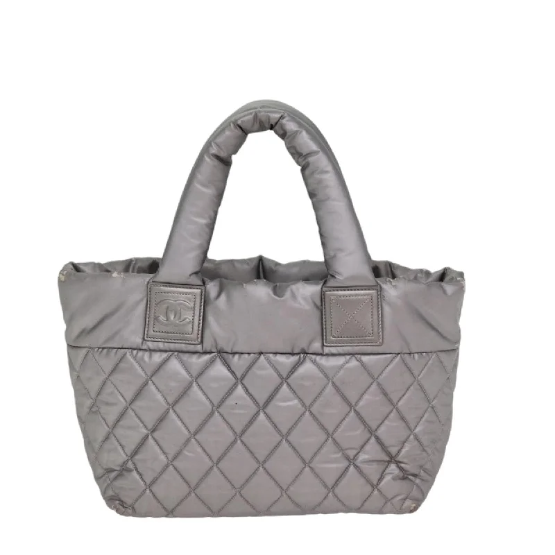 Chanel bags for a polished and professional appearanceChanel bags for a polished and professional appearanceCHANEL Cococoon Tote Bag Nylon Leather Silver CC  bs17165