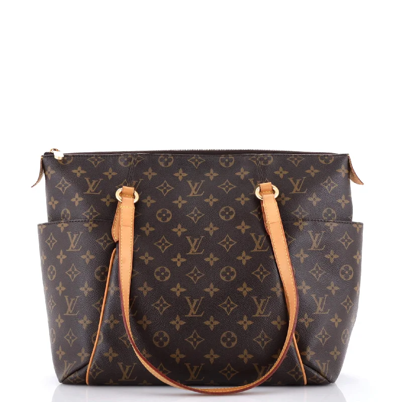 Women Gucci bags with a detachable mobile phone holderTotally Handbag Monogram Canvas MM