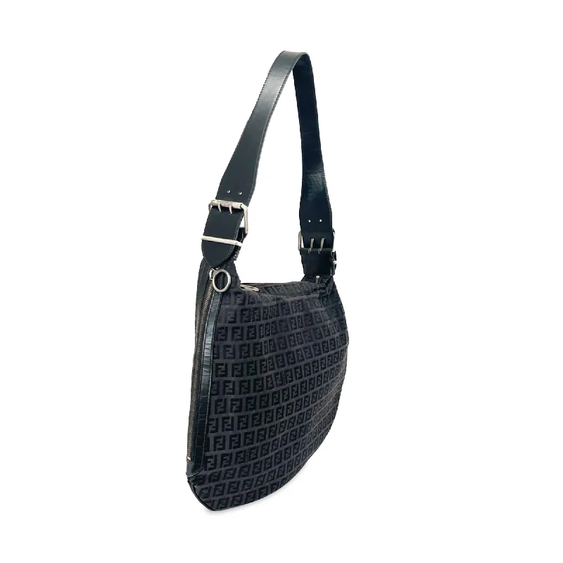 Chanel Black Handbag for Business MeetingsFendi Zucchino Oyster (SHG-WNs4Jy)