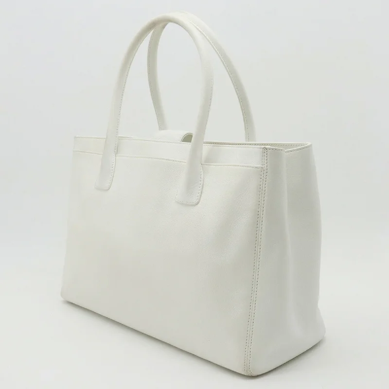 Chanel bags with classic and elegant designsChanel bags with classic and elegant designsCHANEL Executive Line Coco Mark Tote Bag Handbag White Shoulder A15206